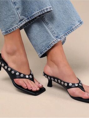 Lulus Brenley Black Studded High Heel Thong Sandals sz 8 NEW